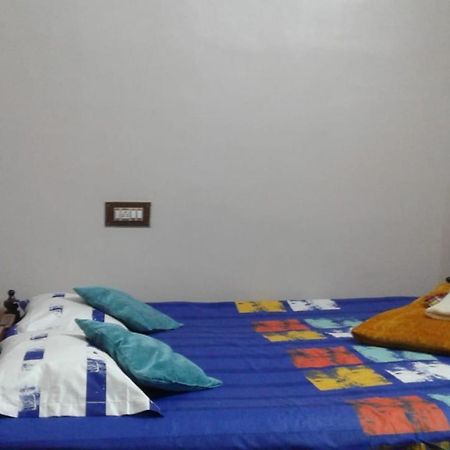 The Lovely Room Kalkutta Exterior foto